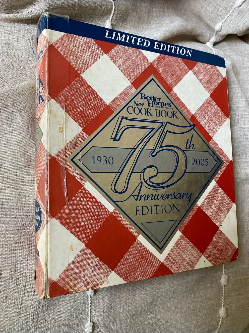 Better Homes And Gardens Cookbook - Red and Cream Plaid Limited Edition